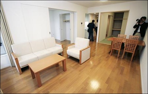 赤坂議員宿舎の内部画像